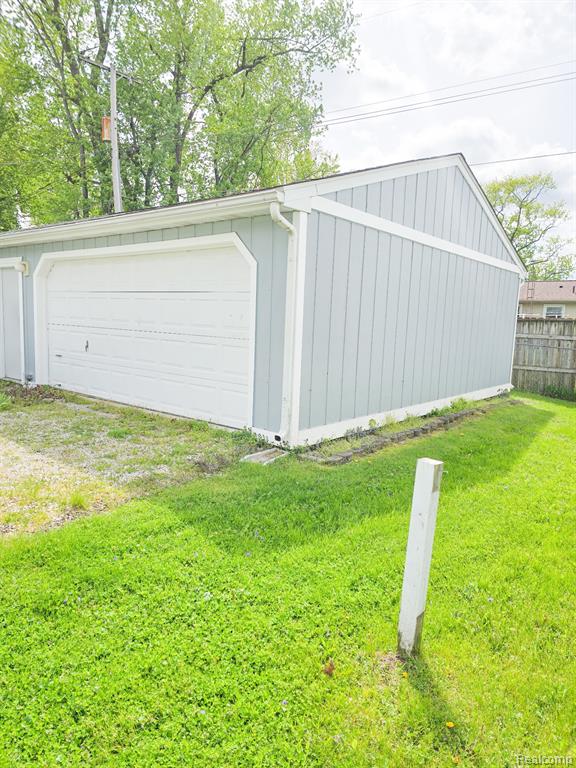 12929 Matthews Street Carleton, MI 48117 - Photo 49 of 64