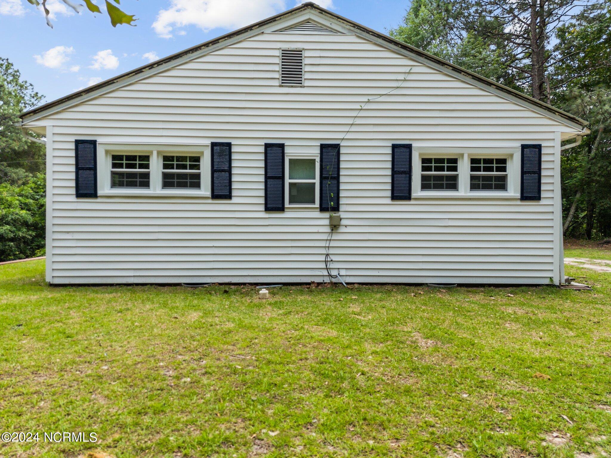 240 Midland Road Southern Pines, NC 28387 - Photo 33 of 41 3-web-or-mls-DJI_20240523134250_0315_D