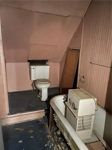 $54,900 | 253 Ridge Avenue, New Kensington, PA 15068