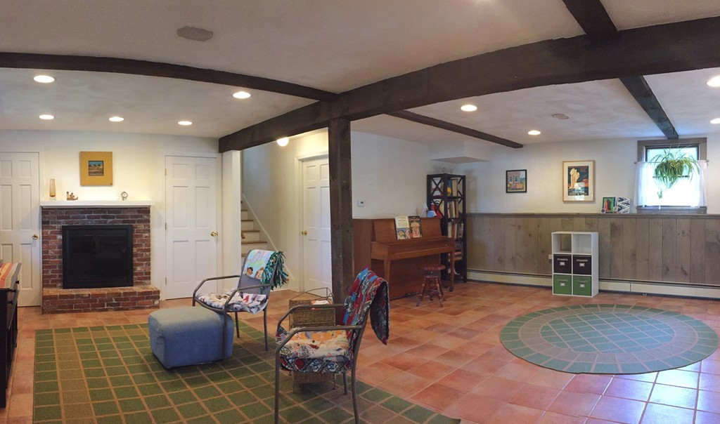 26 Stockwell Road Hadley, MA 01035 - Photo 6 of 29 Gallery Image 6
