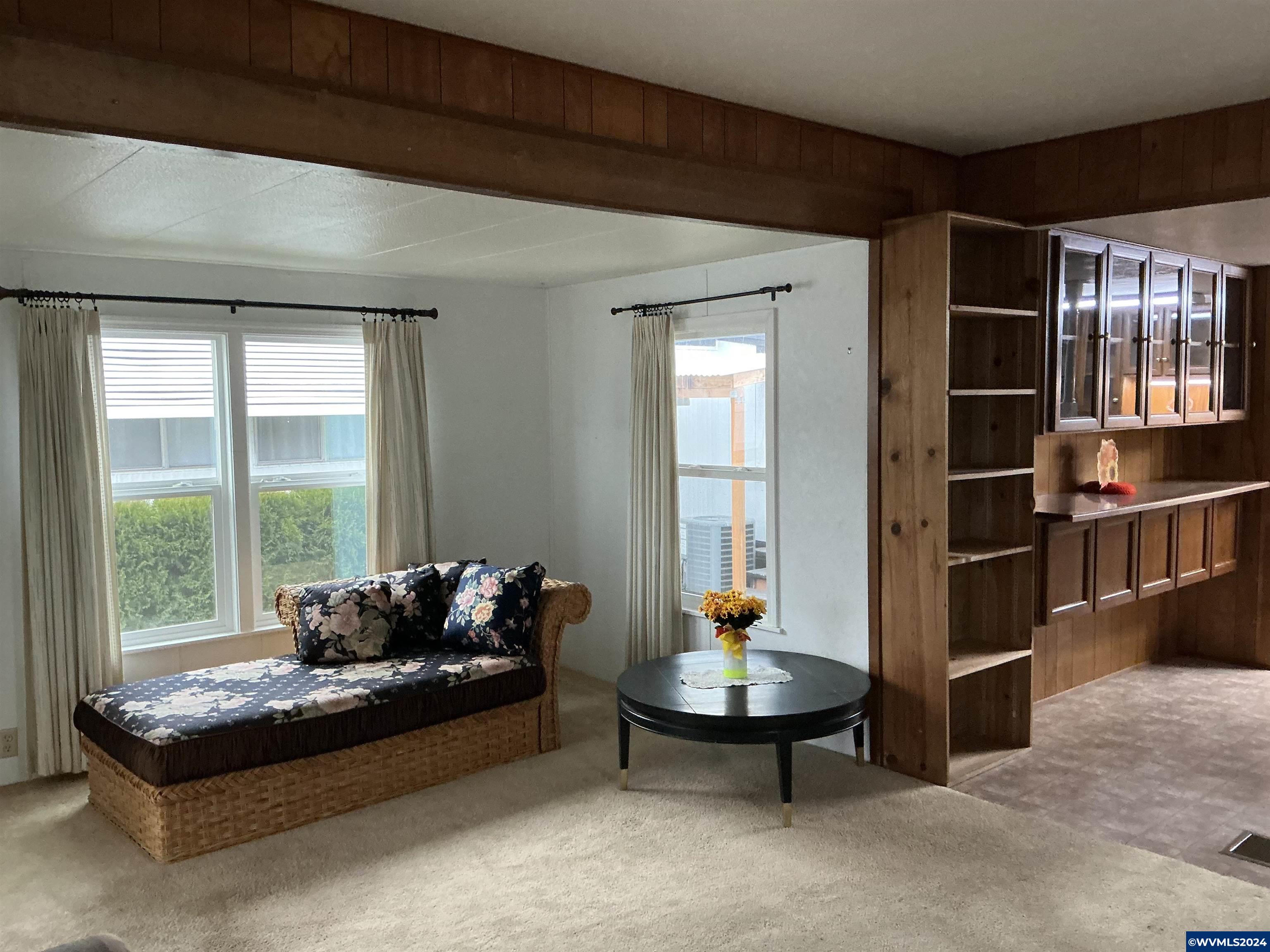 5422 Portland Road Northeast, Unit 19 Salem, OR 97305 - Photo 4 of 26