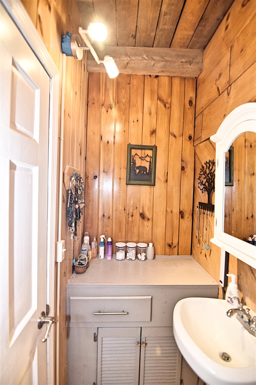 270 Chase Hill Road Andover, NH 03216 - Photo 22 of 40 Gallery Image 22