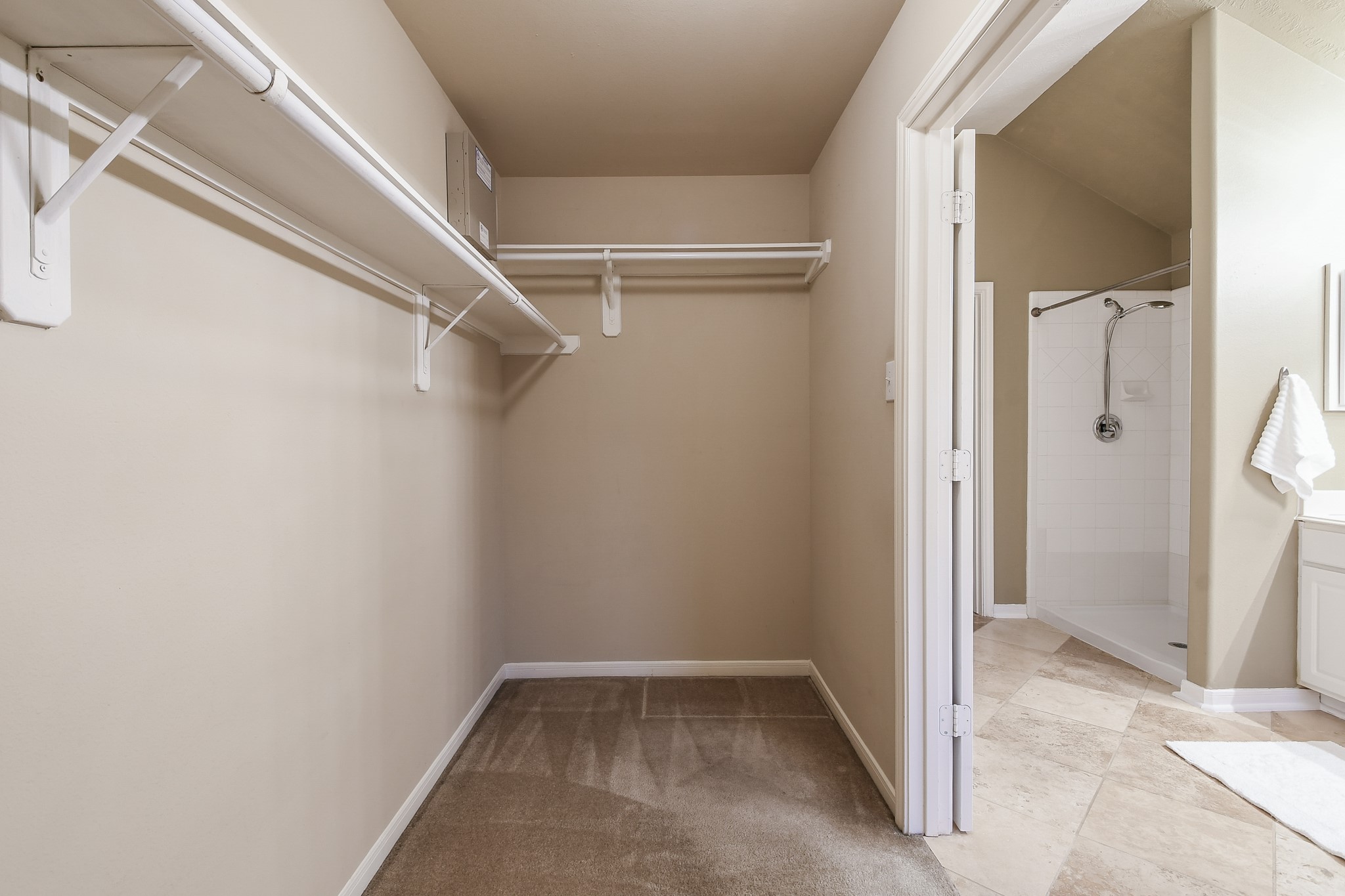2415 Lacyberry Street Houston, TX 77080 - Photo 26 of 36 a view of closet
