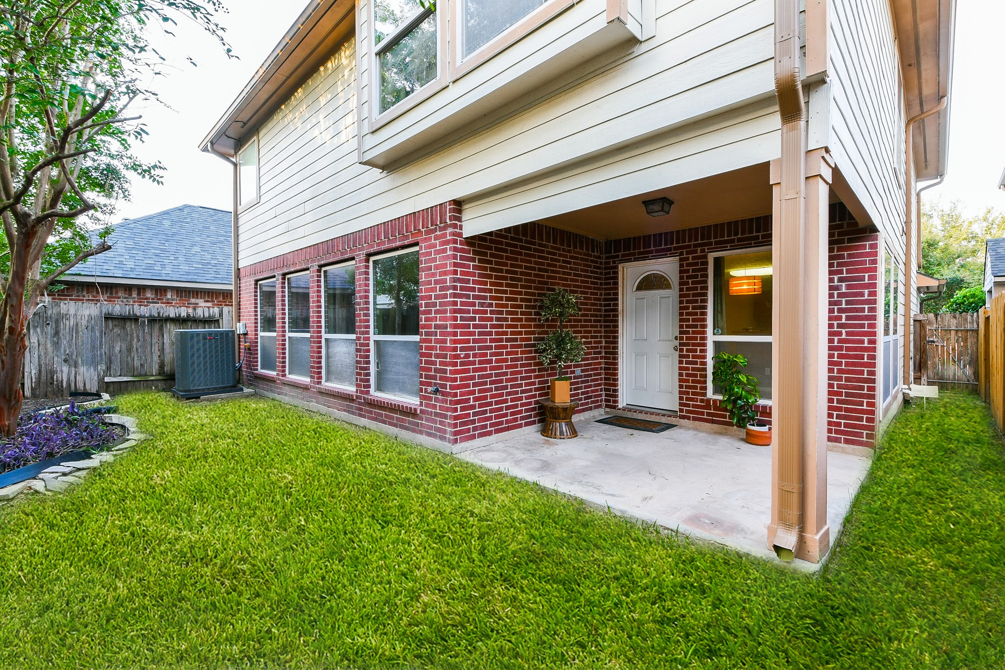 2415 Lacyberry Street Houston, TX 77080 - Photo 36 of 36 a view of a house with a yard and porch