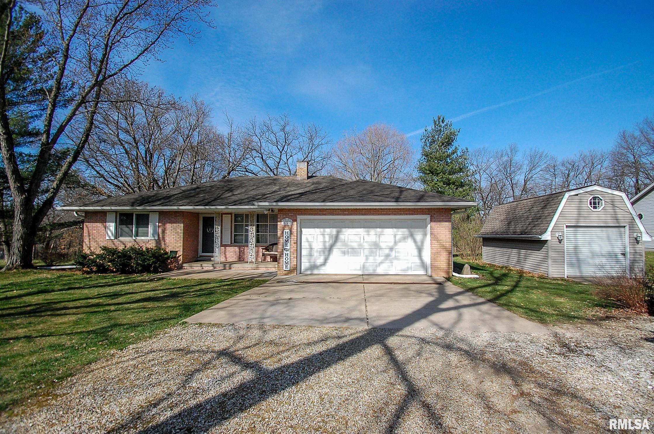 4727 North Koerner Road Peoria, IL 61615 - Photo 1 of 38 Gallery Image 1