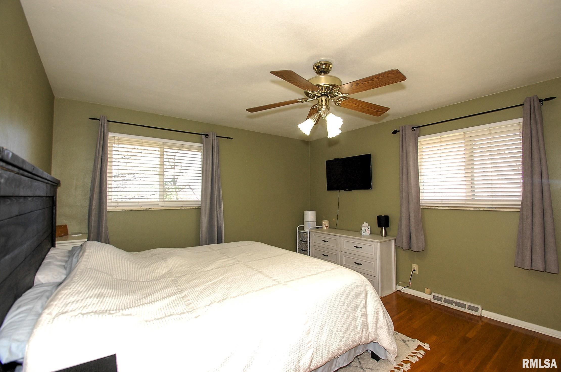 4727 North Koerner Road Peoria, IL 61615 - Photo 18 of 38 Gallery Image 18