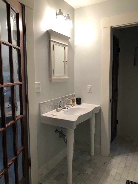 12 Estabrook Park Road Westminster, MA 01473 - Photo 25 of 29 a bathroom with a sink and a mirror