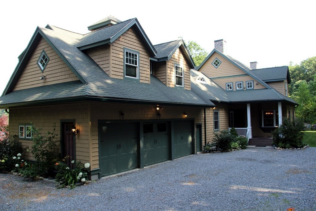 12 Estabrook Park Road Westminster, MA 01473 - Photo 3 of 29 a front view of a house with garden