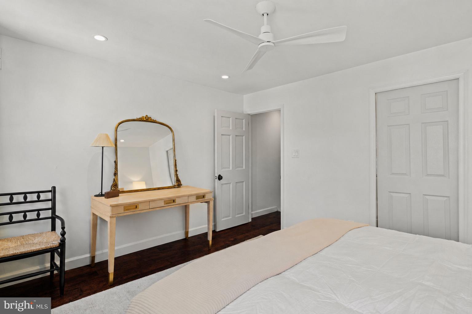 311 Pemberton Street Philadelphia, PA 19147 - Photo 11 of 34