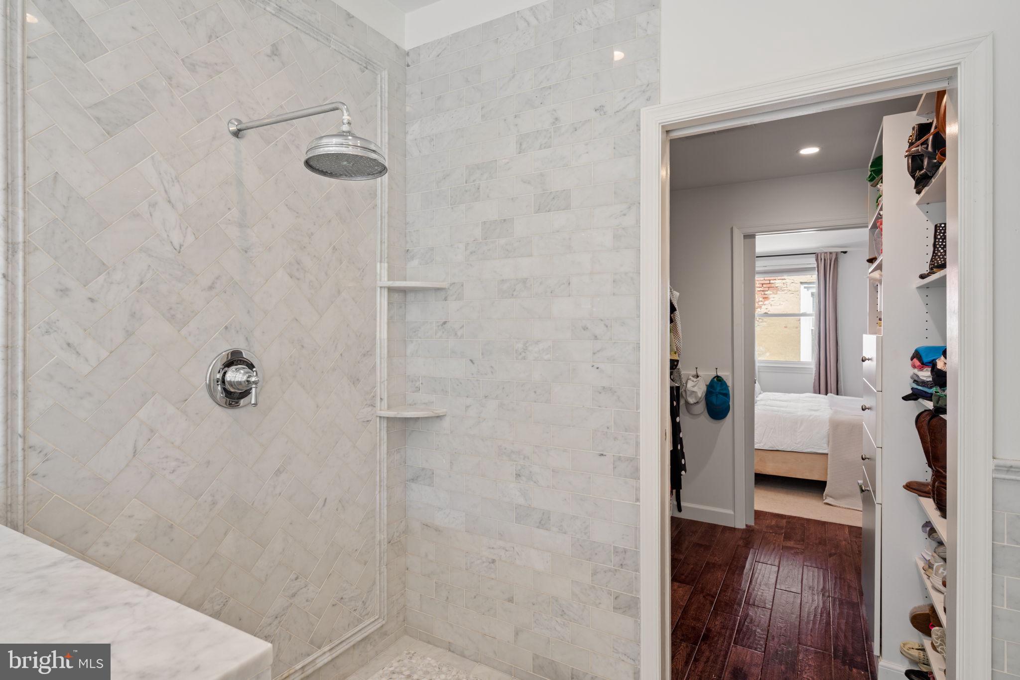 311 Pemberton Street Philadelphia, PA 19147 - Photo 15 of 34