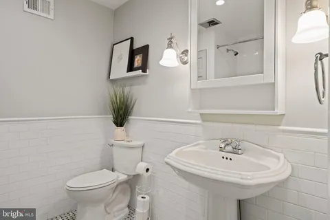 $710,000 | 311 Pemberton Street, Philadelphia, PA 19147