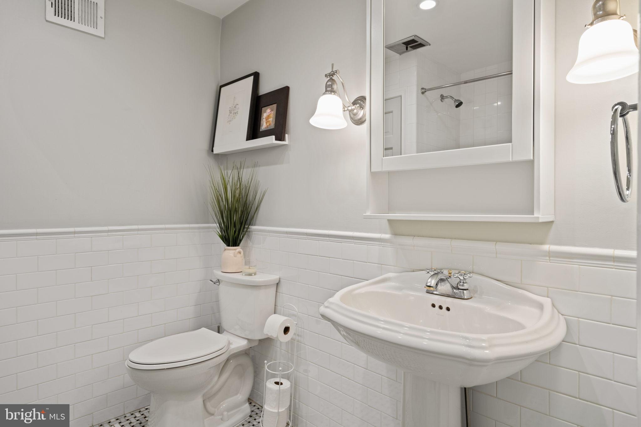 311 Pemberton Street Philadelphia, PA 19147 - Photo 21 of 34