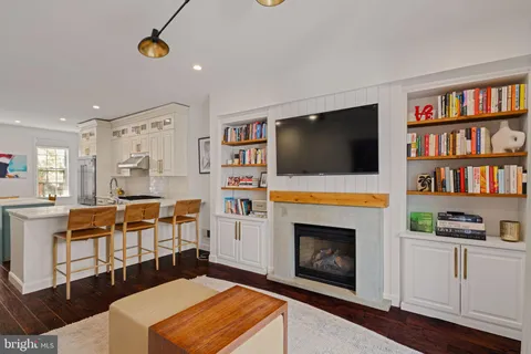 $710,000 | 311 Pemberton Street, Philadelphia, PA 19147