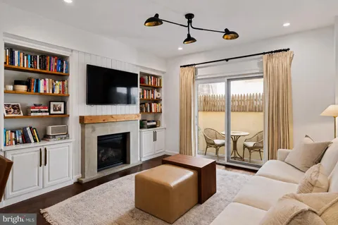 $710,000 | 311 Pemberton Street, Philadelphia, PA 19147