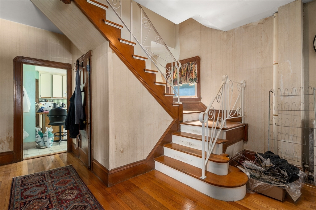 41 Charlotte Street Boston, MA 02121 - Photo 8 of 16