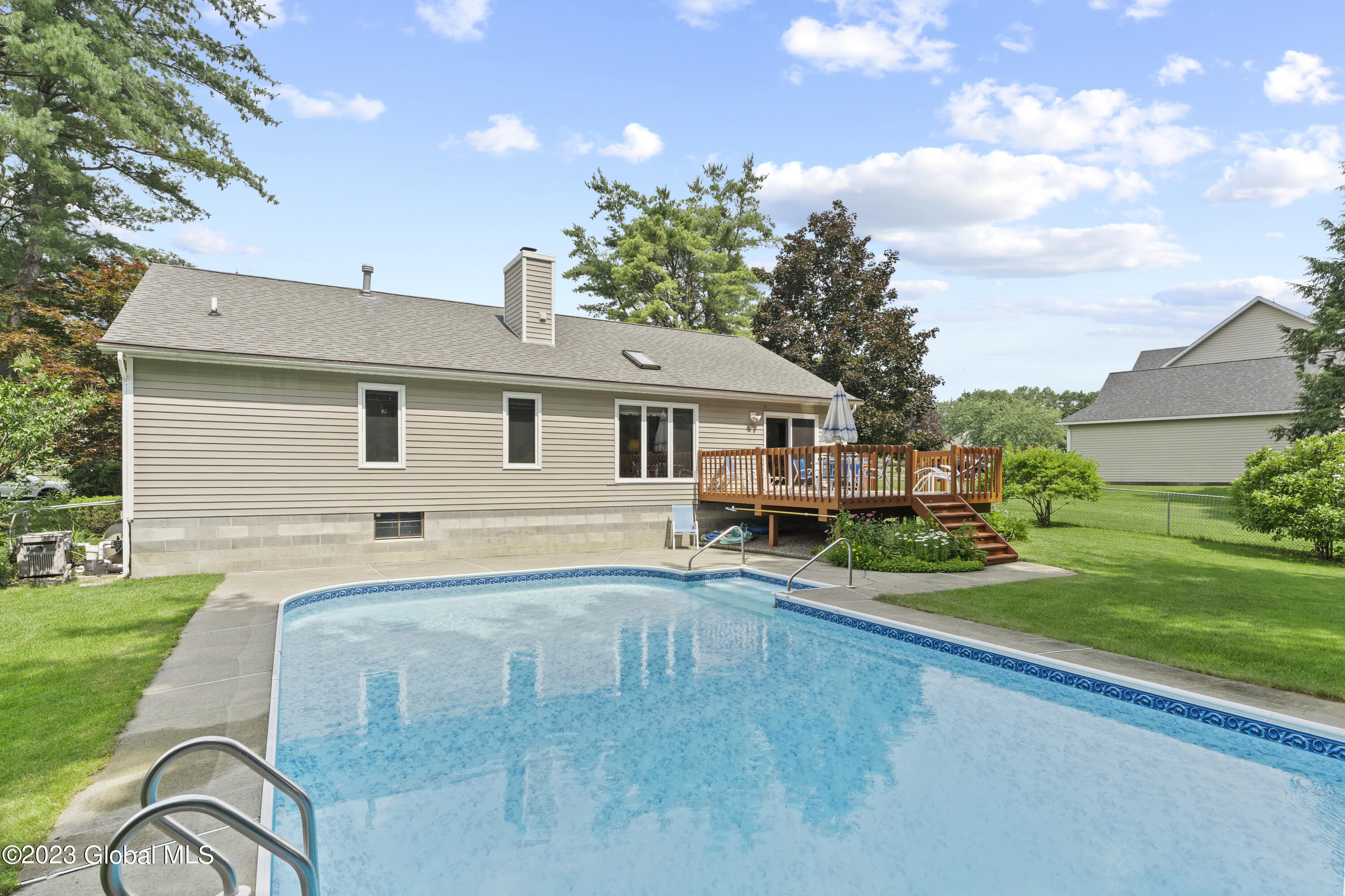 281 Autumn Run Rotterdam, NY 12306 - Photo 24 of 30 11-DOD08525