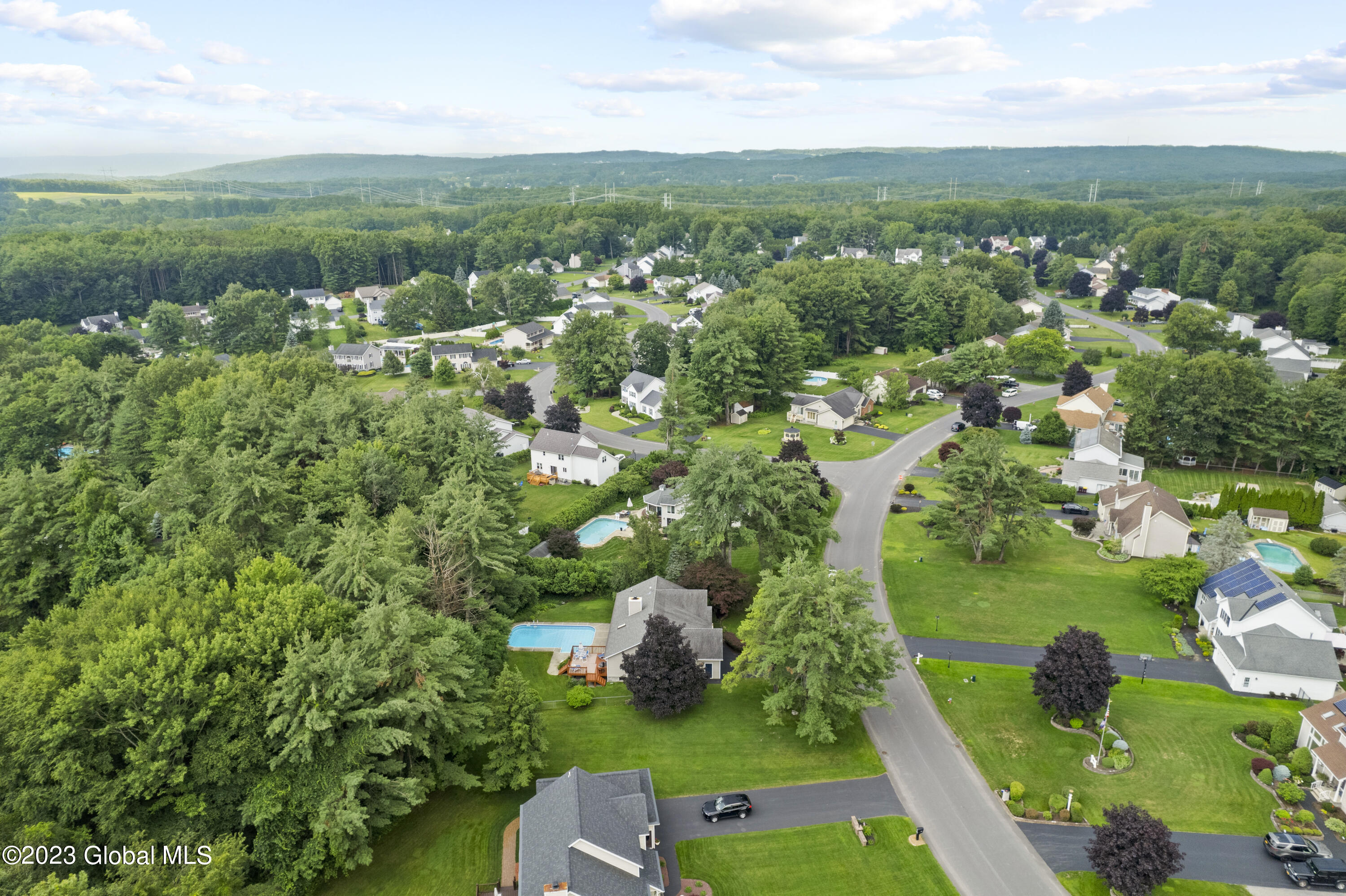 281 Autumn Run Rotterdam, NY 12306 - Photo 29 of 30 04-DJI_0383