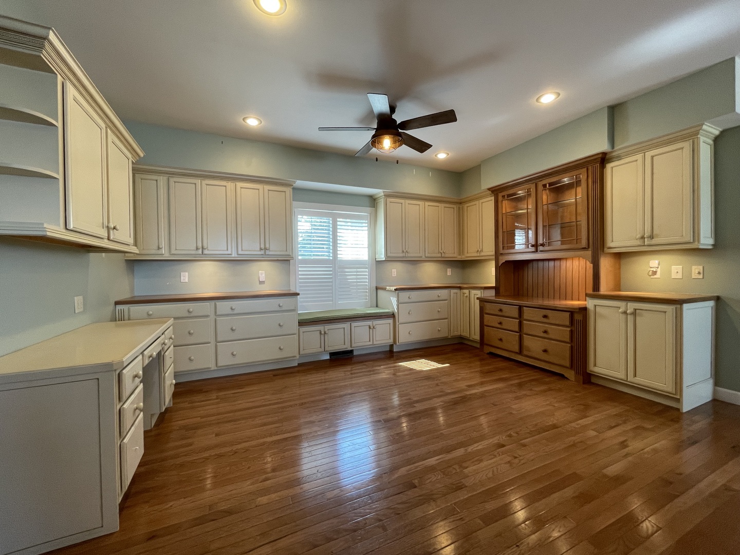 2239 Riverview Road Rock Falls, IL 61071 - Photo 17 of 70 a kitchen with stainless steel appliances granite countertop a refrigerator and a sink