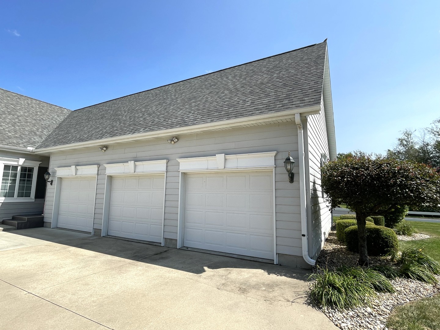 2239 Riverview Road Rock Falls, IL 61071 - Photo 3 of 70