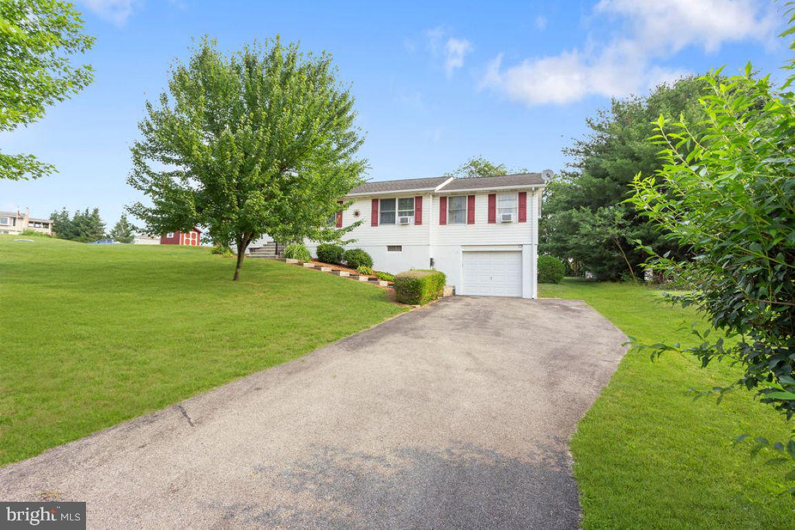 20 Rickey Drive Hanover, PA 17331 - Photo 6 of 39 Gallery Image 6