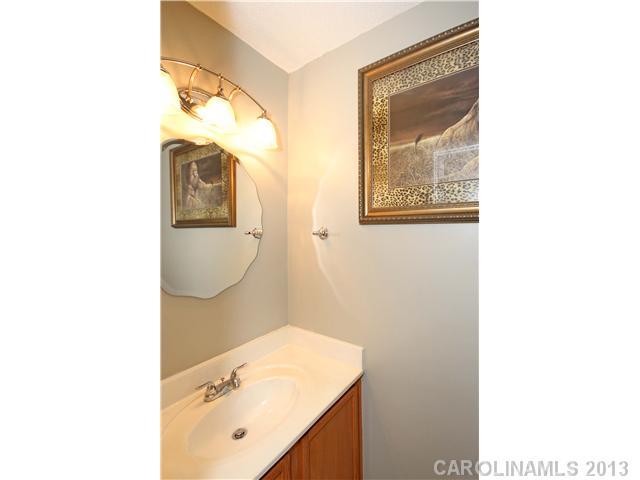 15170 Tracy Beth Road Huntersville, NC 28078 - Photo 9 of 16 Gallery Image 9