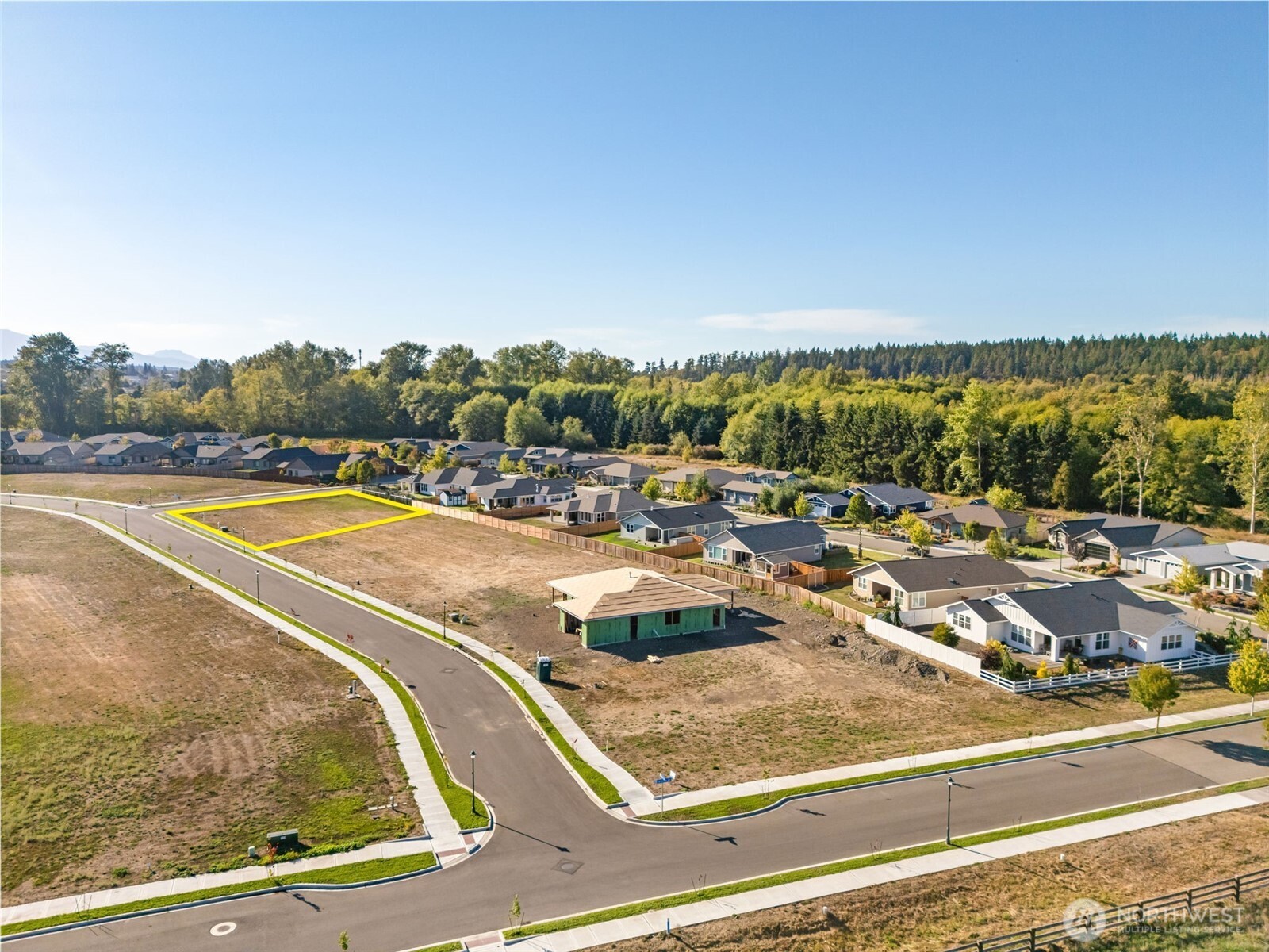 80 Cambridge Terrace Sequim, WA 98382 - Photo 7 of 24 a view of a tennis court