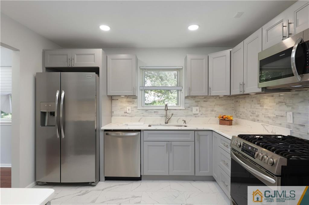 11 Continental Road Somerset, NJ 08873 - Photo 13 of 26 Gallery Image 13