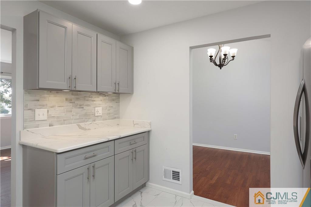 11 Continental Road Somerset, NJ 08873 - Photo 14 of 26 Gallery Image 14