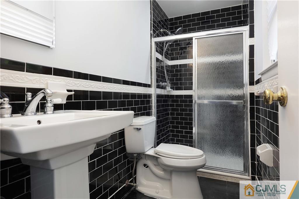 11 Continental Road Somerset, NJ 08873 - Photo 17 of 26 Gallery Image 17