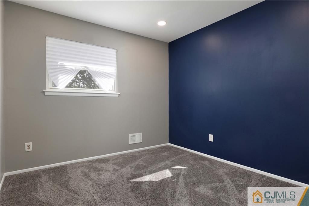 11 Continental Road Somerset, NJ 08873 - Photo 18 of 26 Gallery Image 18