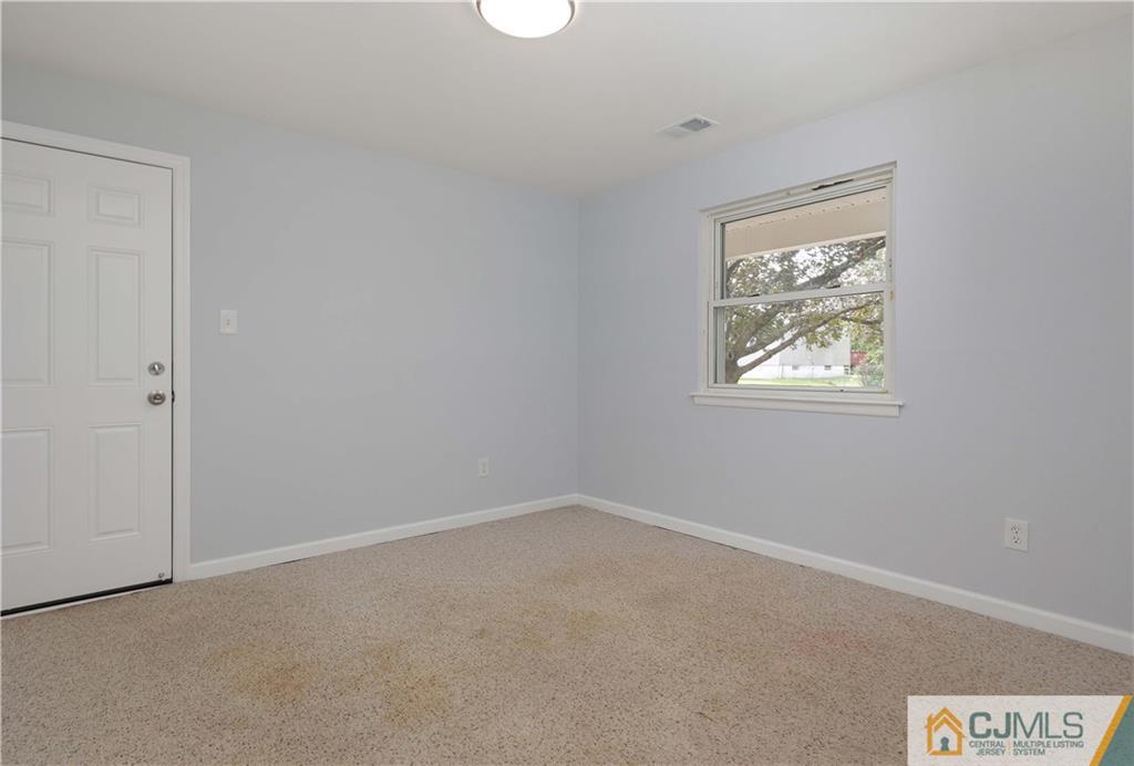 11 Continental Road Somerset, NJ 08873 - Photo 7 of 26 Gallery Image 7