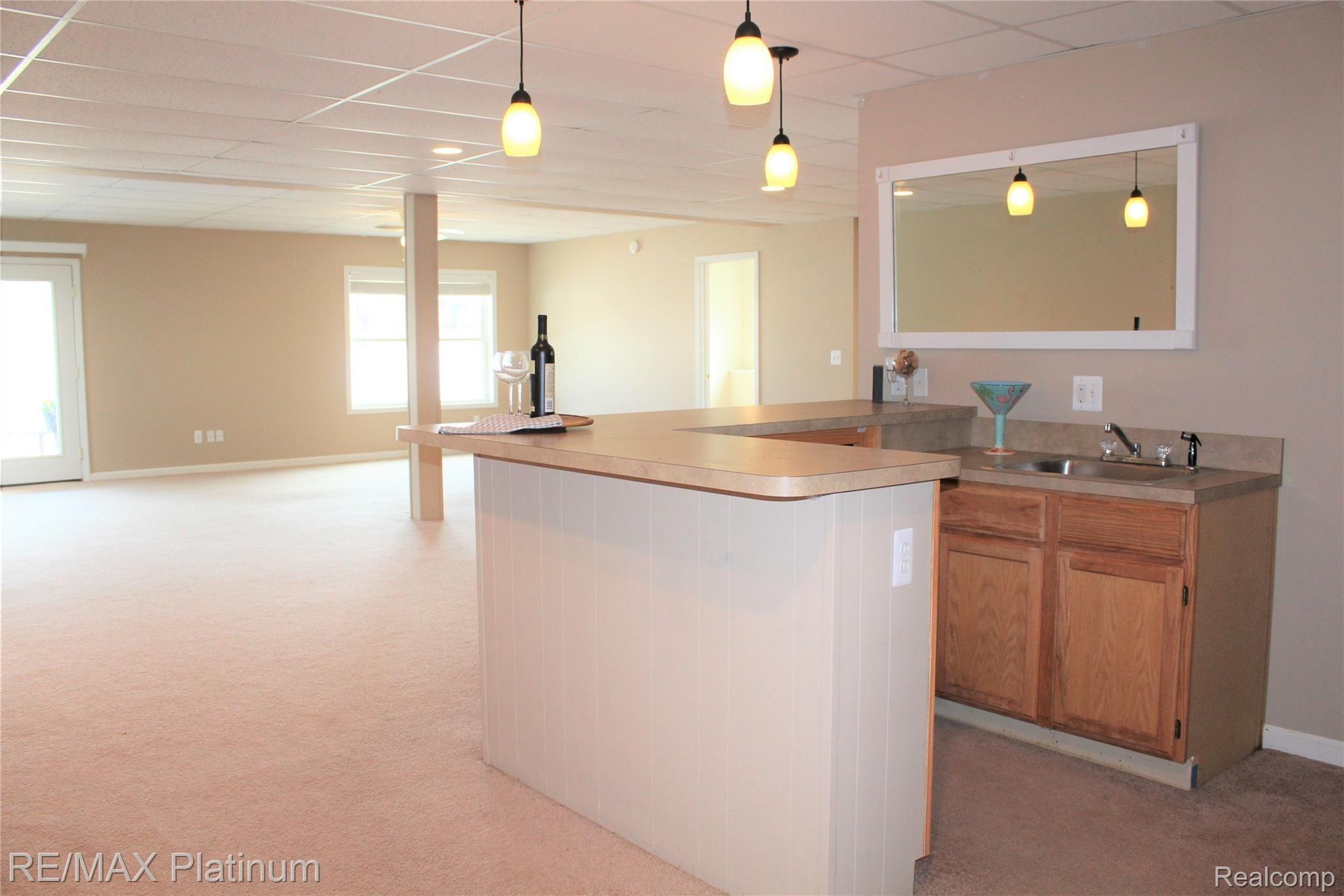 2678 Golf Club Road Howell, MI 48843 - Photo 38 of 46 wet bar view 2