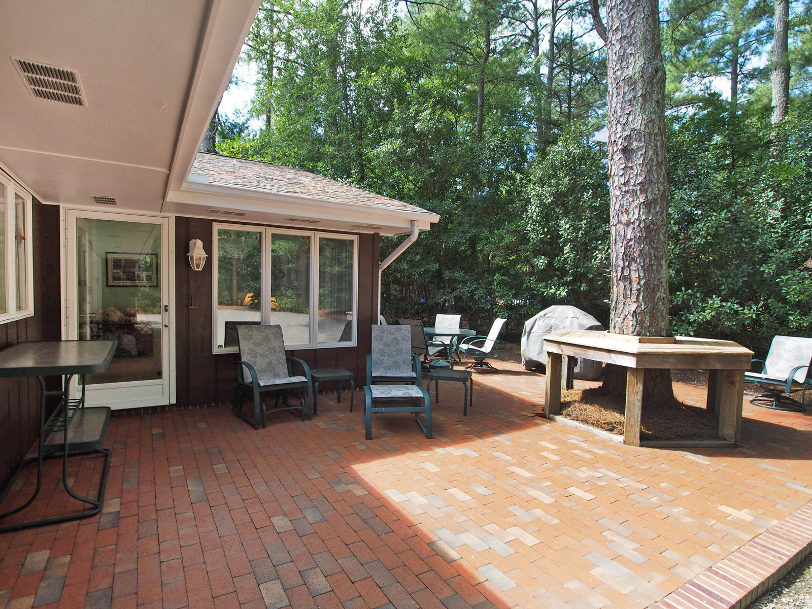 25 Pine Meadows Road Pinehurst, NC 28374 - Photo 21 of 25 patio1