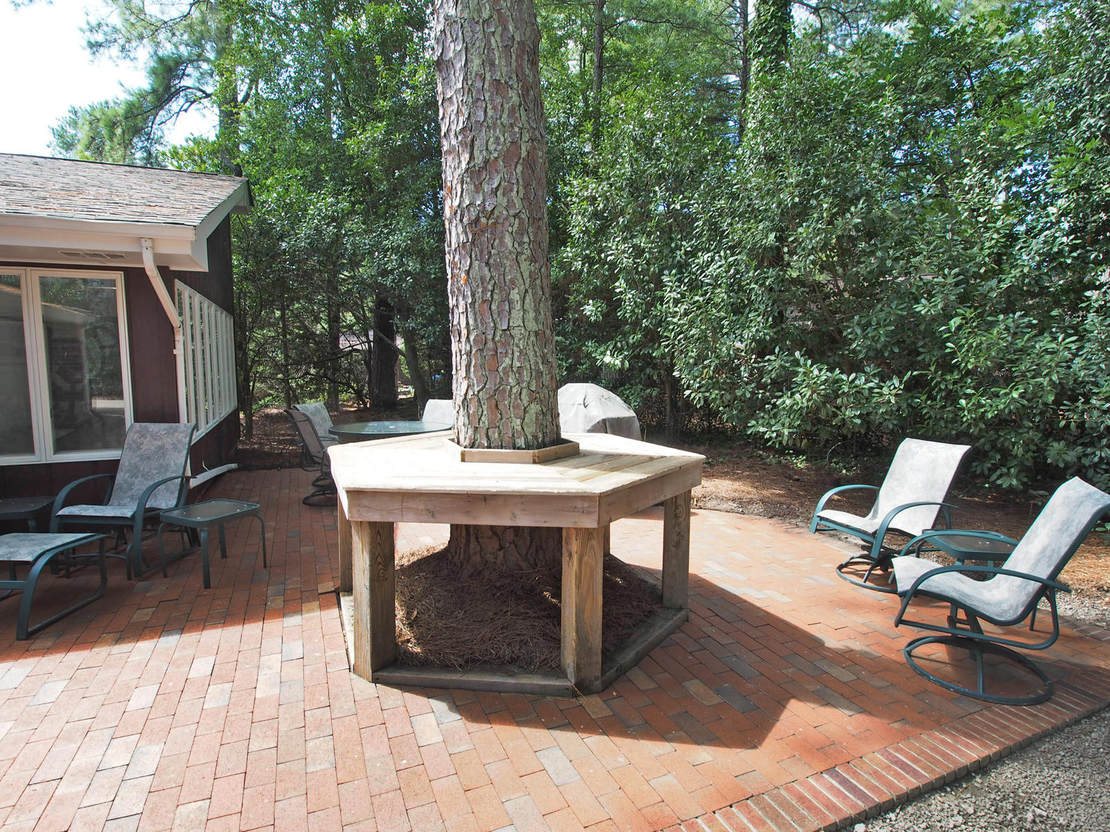 25 Pine Meadows Road Pinehurst, NC 28374 - Photo 22 of 25 patio2