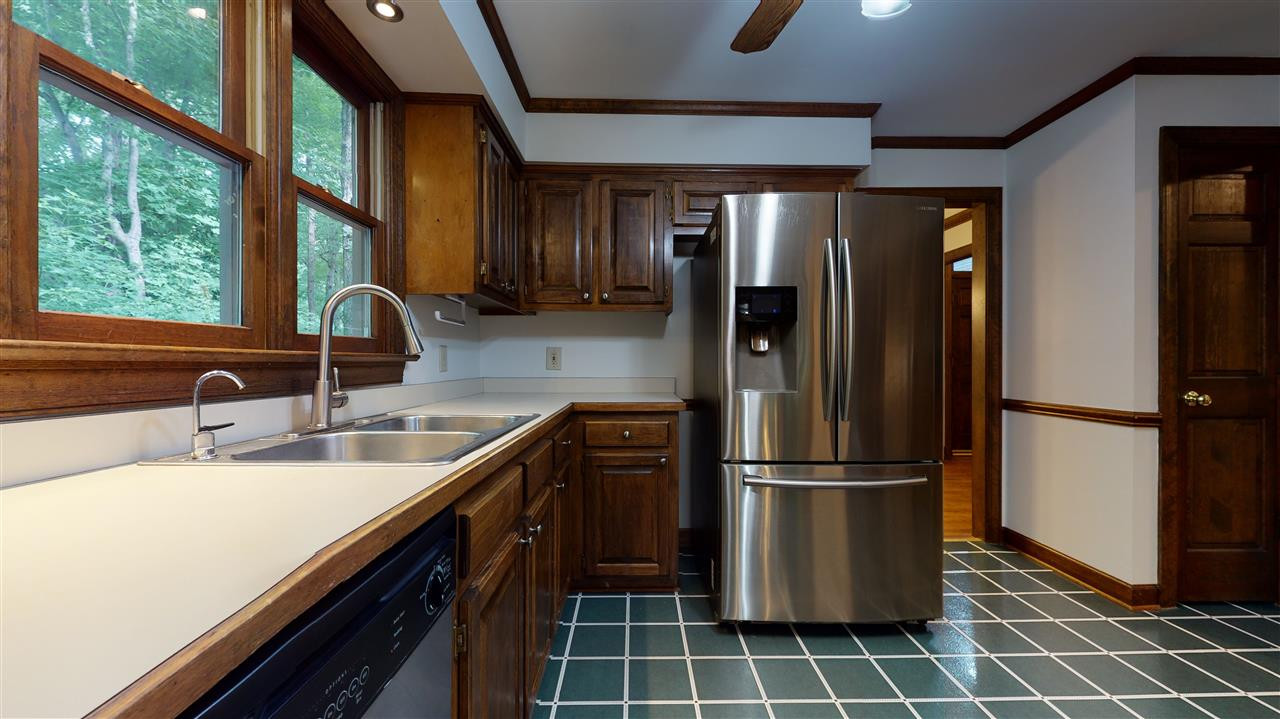 1704 Reynolda Court Raleigh, NC 27603 - Photo 8 of 30 Photo 8