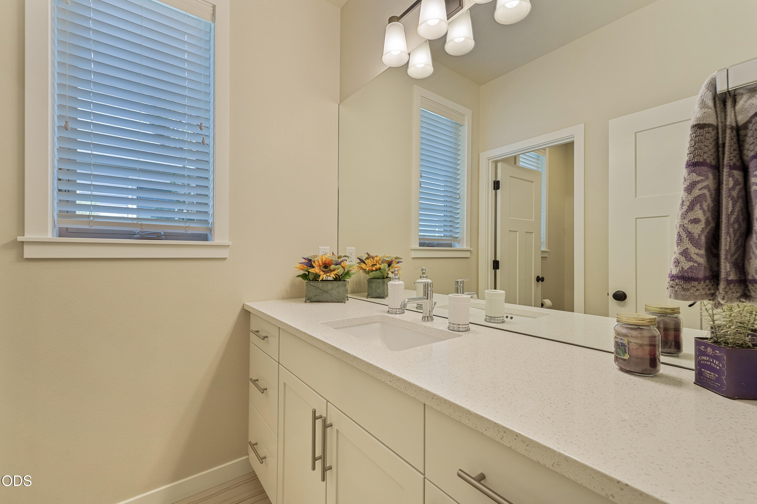 63137 Iner Loop Bend, OR 97701 - Photo 31 of 35 Gallery Image 31