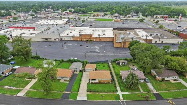 $170,000 | 3048 Sherwood Avenue, Markham, IL 60428