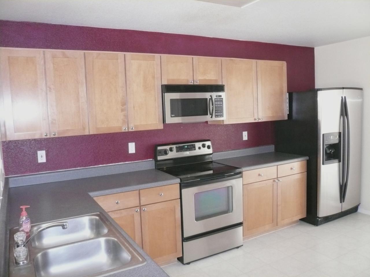9610 West Payson Road Tolleson, AZ 85353 - Photo 7 of 11 Kitchen