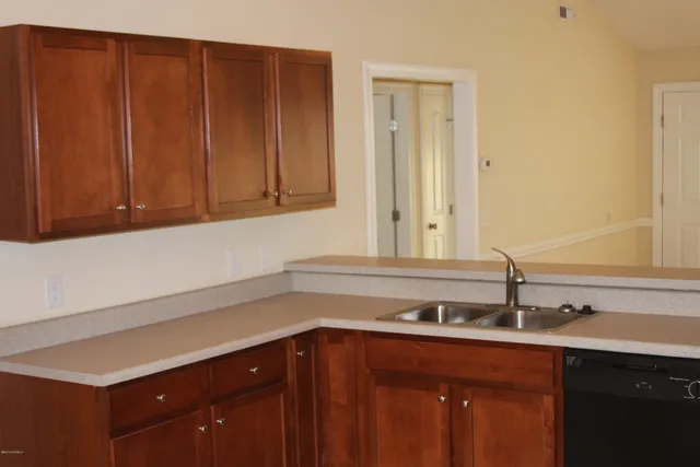 $1,450 | 2321 Sadler Drive, Unit B, Winterville, NC 28590