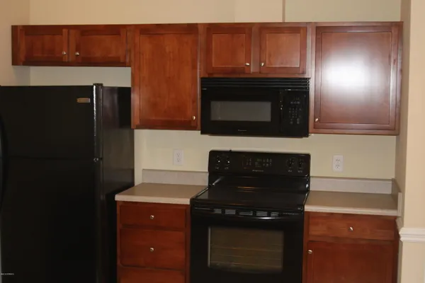 $1,450 | 2321 Sadler Drive, Unit B, Winterville, NC 28590