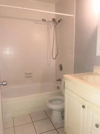 $1,600 | 5942 Peregrine Avenue, Unit 22C, Orlando, FL 32819