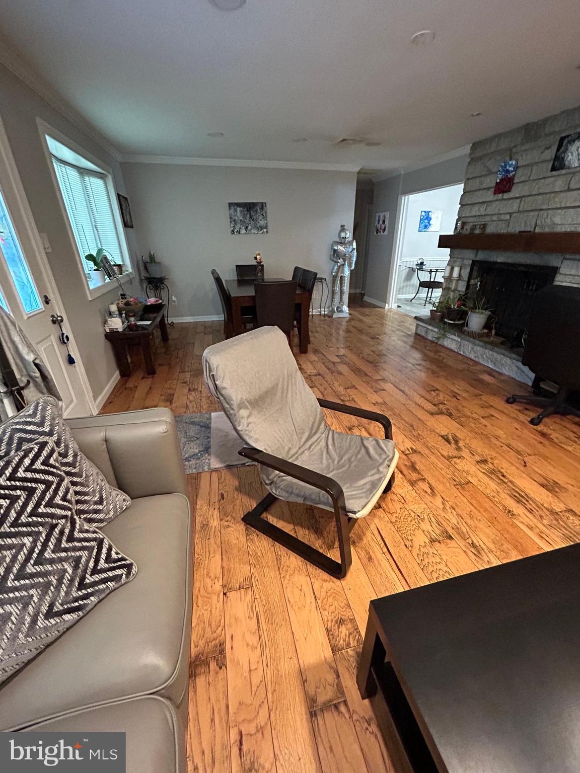 681 Pembroke Road Rydal, PA 19046 - Photo 5 of 47