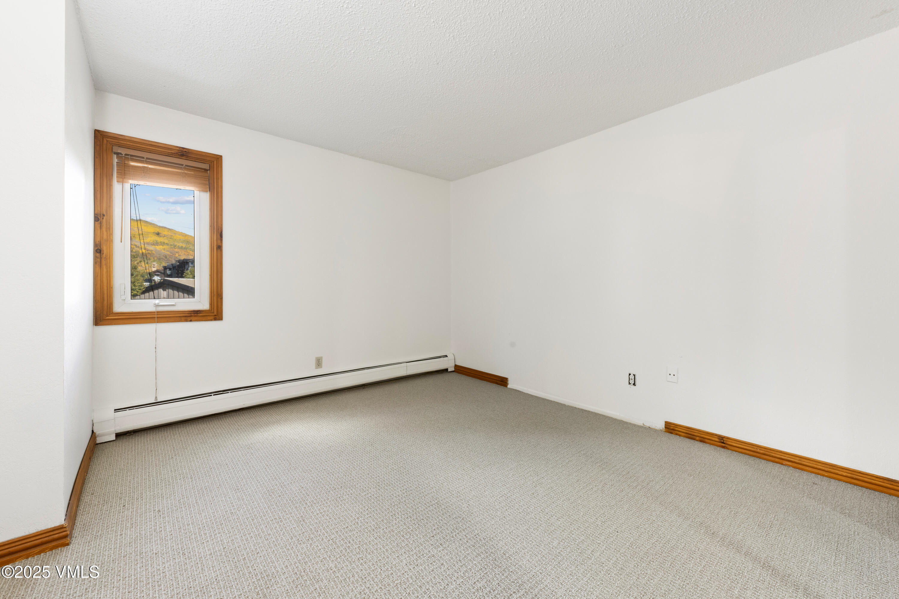 903 North Frontage Road West, Unit 10 Vail, CO 81657 - Photo 18 of 33 718A5511