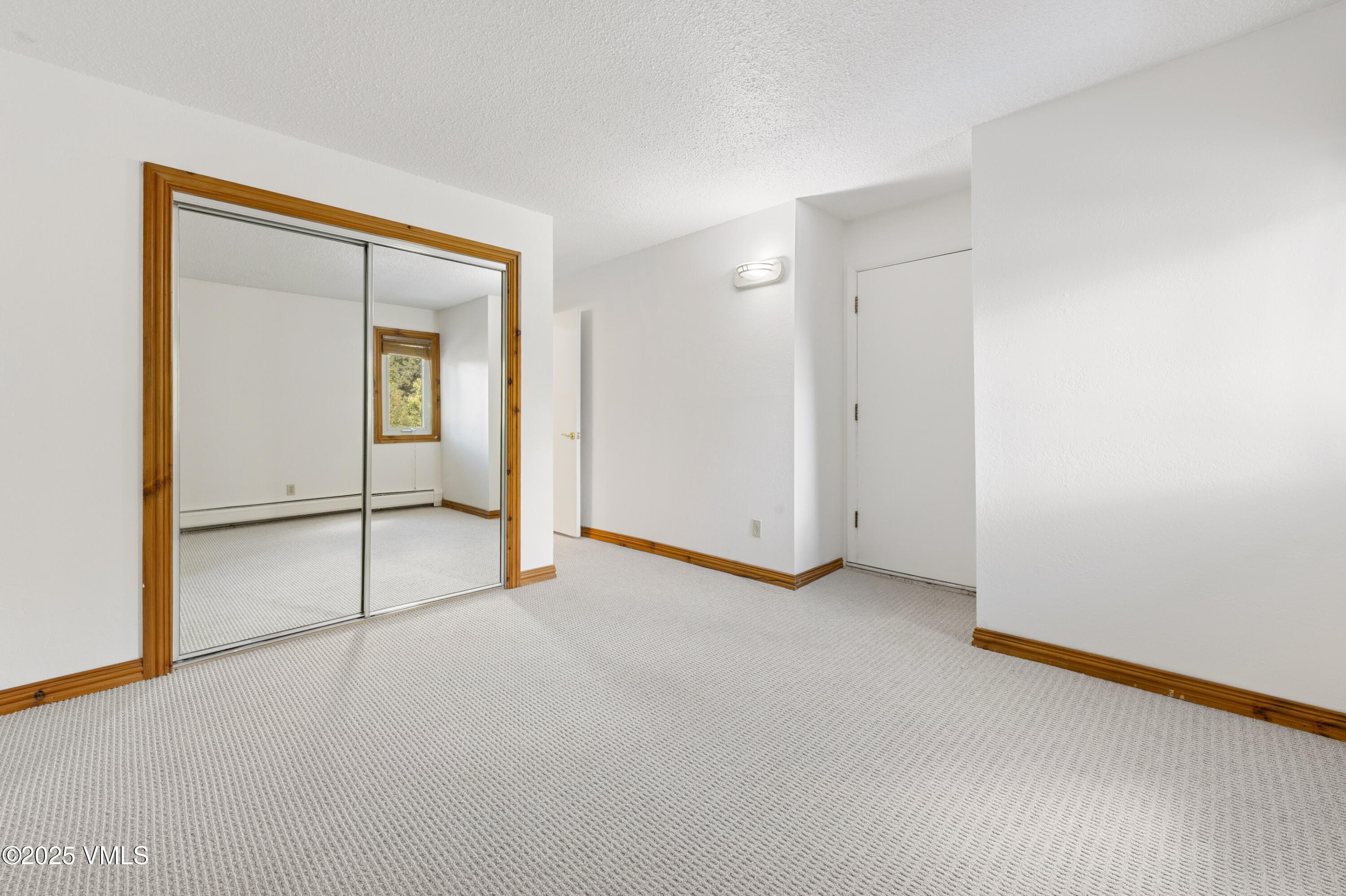 903 North Frontage Road West, Unit 10 Vail, CO 81657 - Photo 19 of 33 718A5516