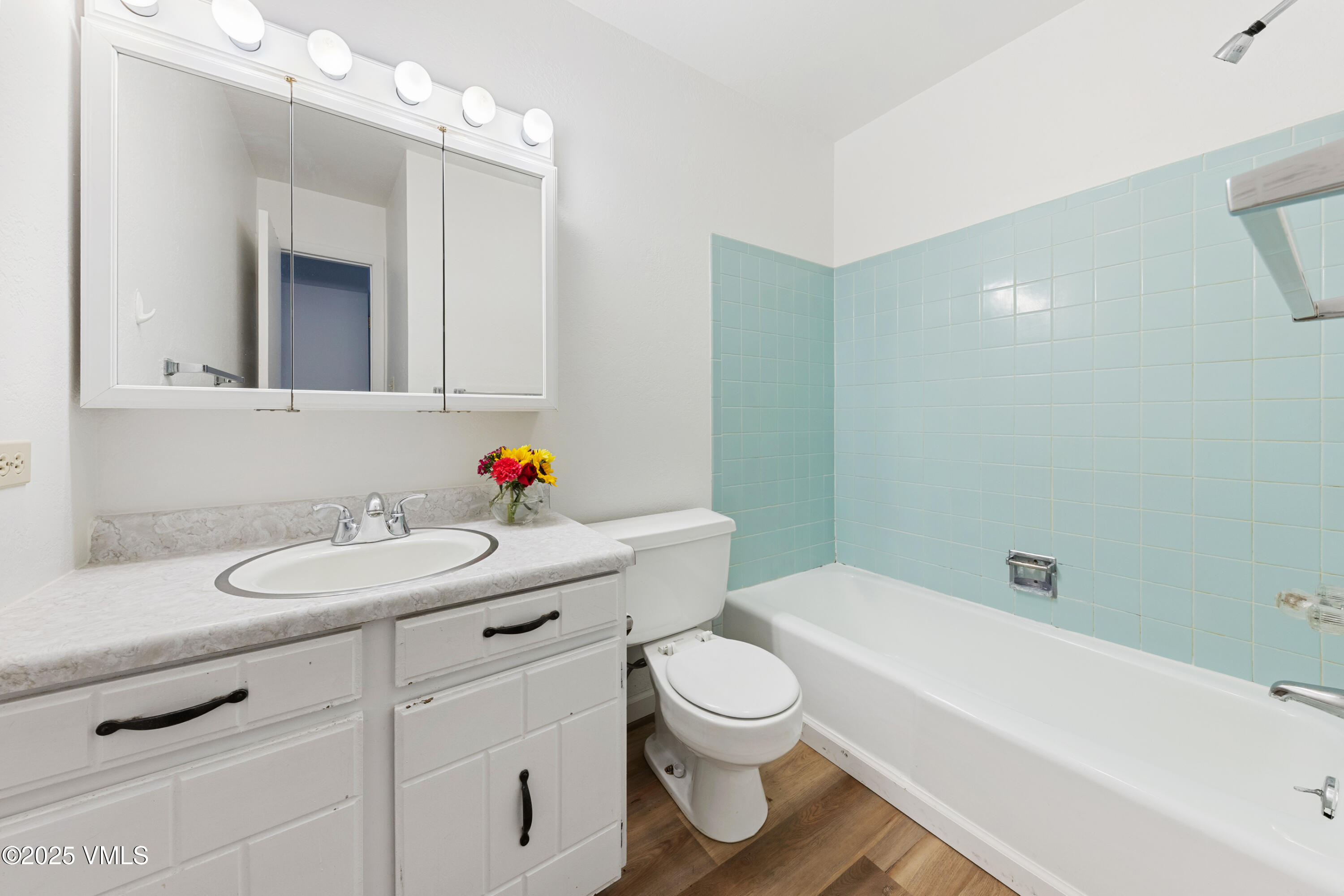 903 North Frontage Road West, Unit 10 Vail, CO 81657 - Photo 22 of 33 718A5506