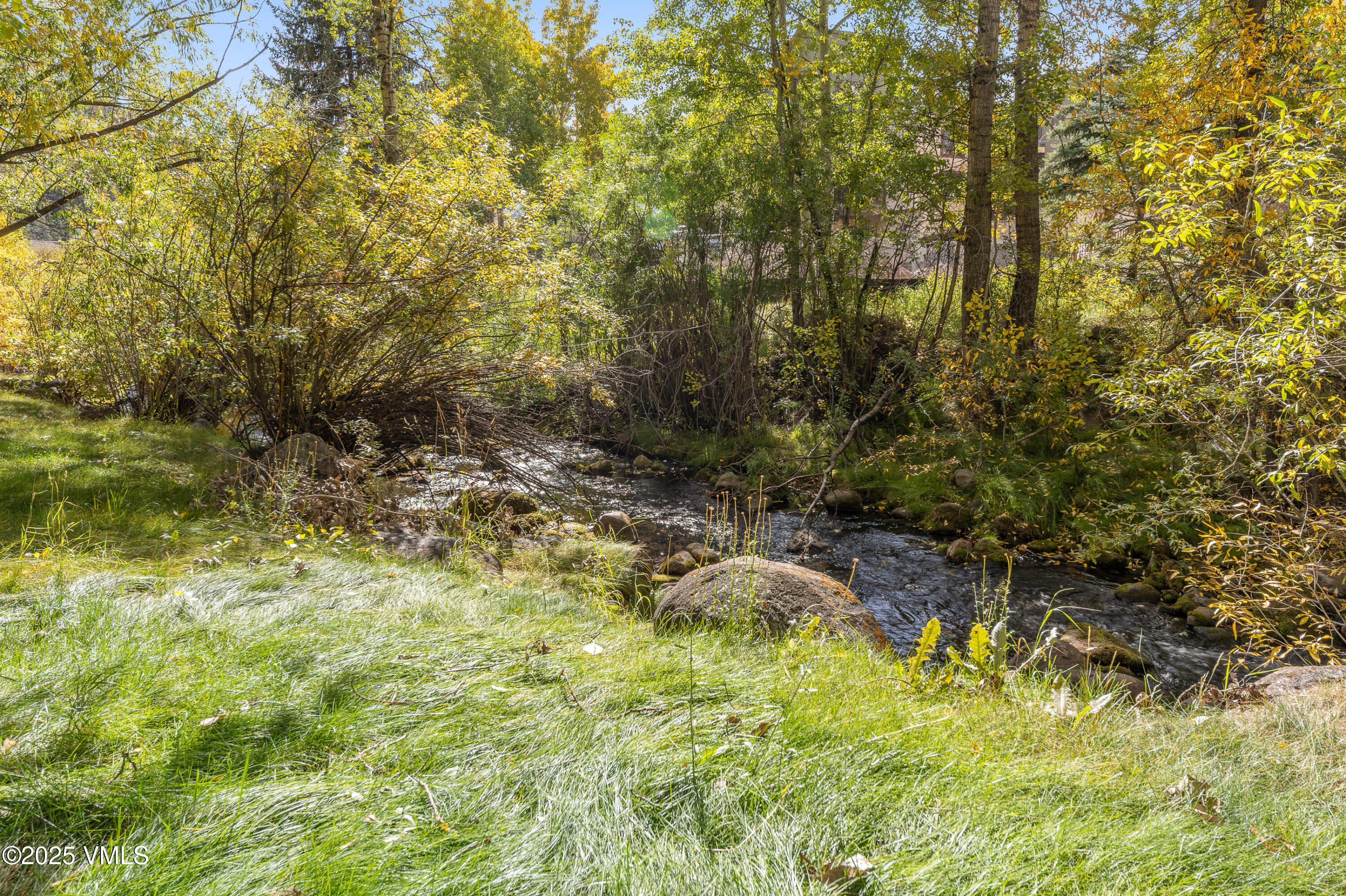 903 North Frontage Road West, Unit 10 Vail, CO 81657 - Photo 28 of 33 718A5396