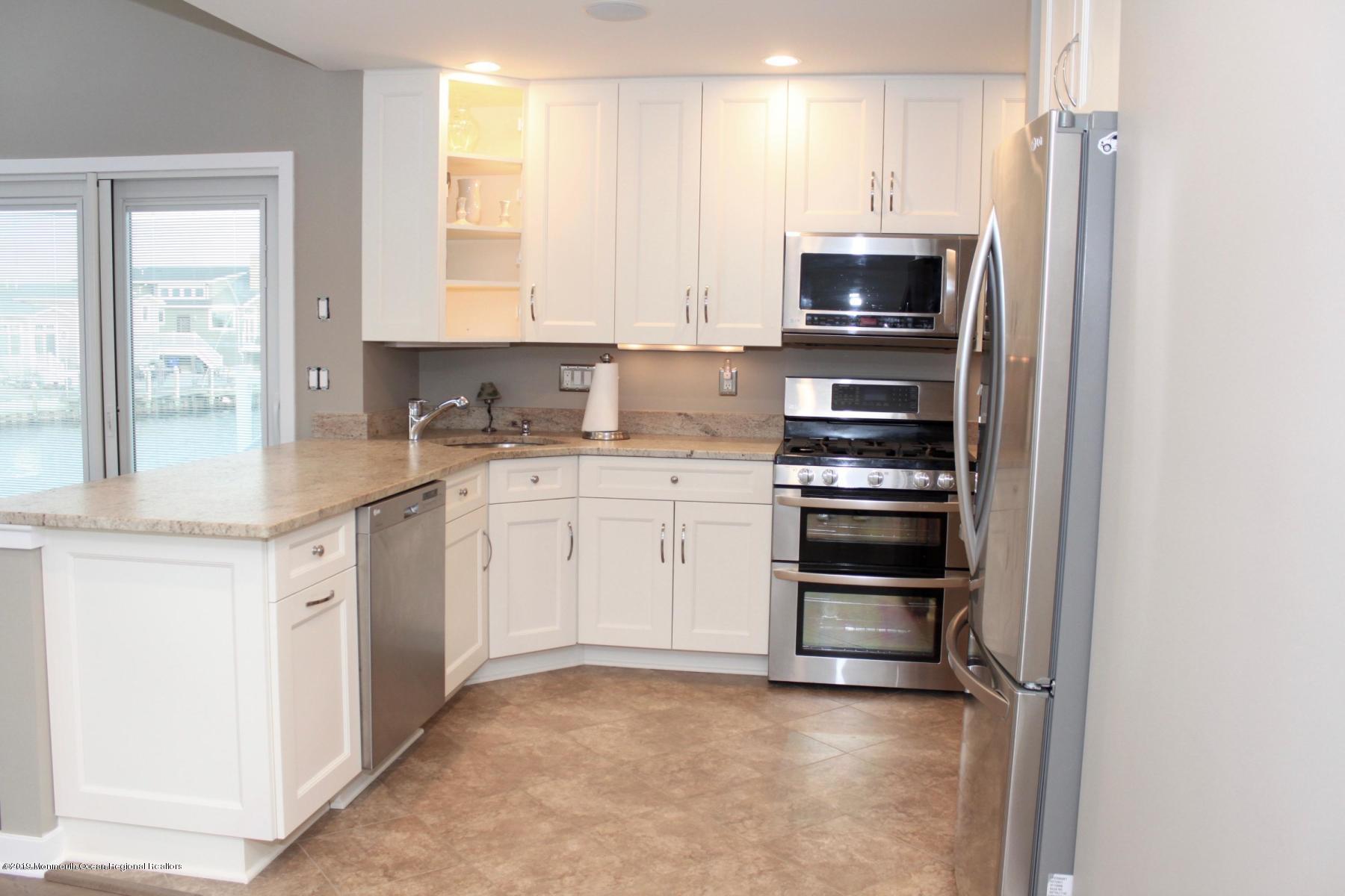 3212 Marine Road Lavallette, NJ 08735 - Photo 11 of 37 3212 Marine Rd. Kitchen 3