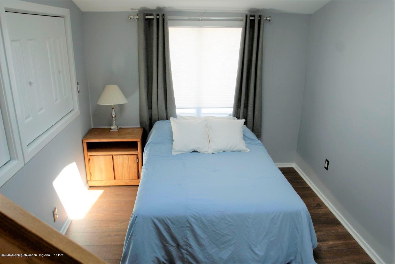 3212 Marine Road Lavallette, NJ 08735 - Photo 21 of 37 3212 Marine bedroom