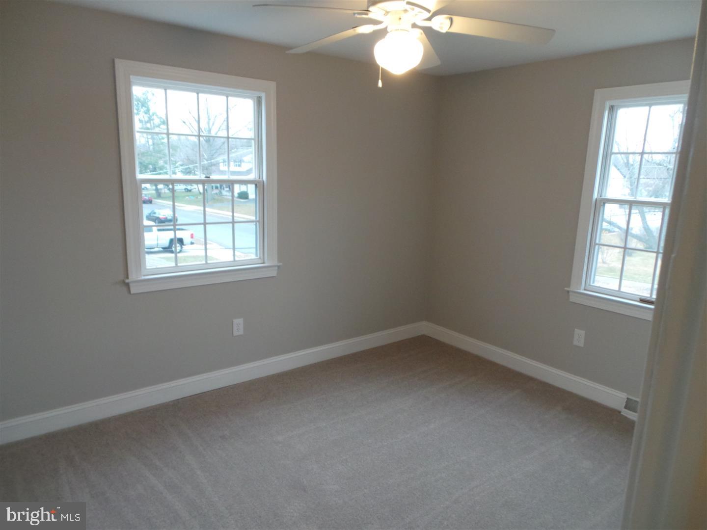 1 Dover Road Sewell, NJ 08080 - Photo 17 of 22