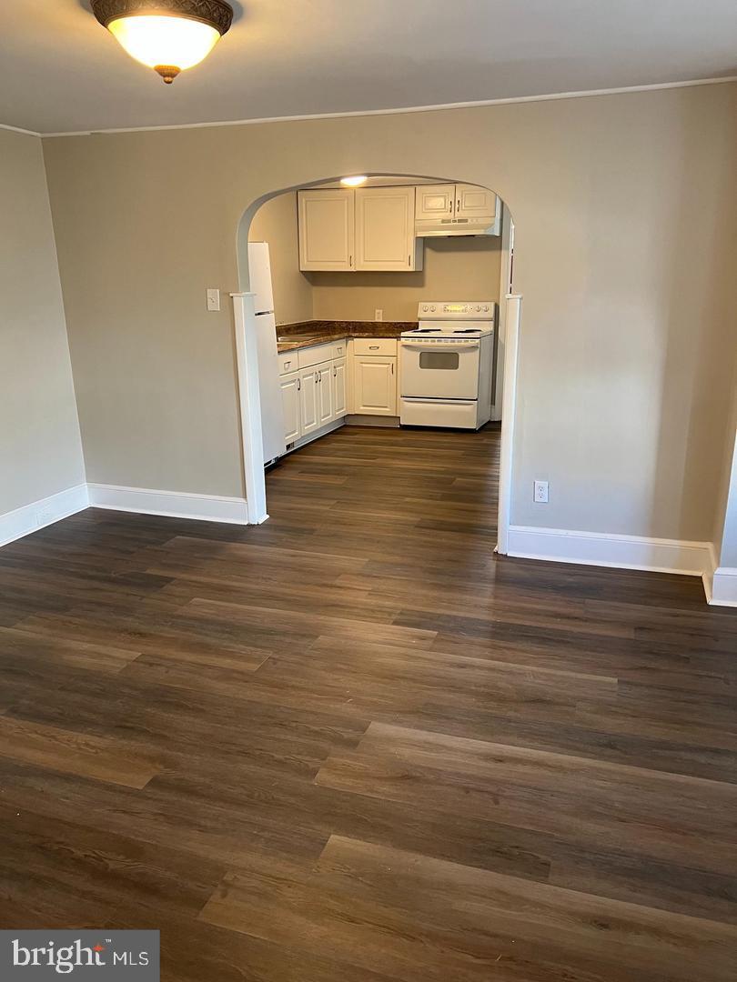 232 West Union Street Burlington, NJ 08016 - Photo 6 of 13 a view of a living room with hardwood floor